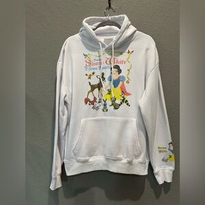 Disney Princess Snow White hoodie Sz M